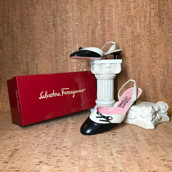 Salvatore Ferragamo Shoes - Salvatore Ferragamo Caldas Shoes